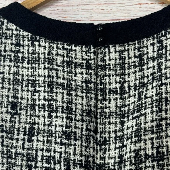 Milly of New York Boucle Tweed Sleeveless Sheath Dress Black/White Sz 0 - Picture 14 of 14